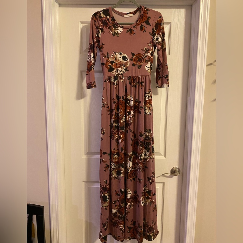 Floral Knit Maxi Dress